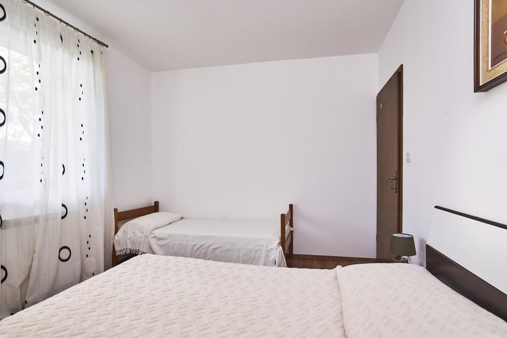 Lovely Roses Appartement Umag Buitenkant foto