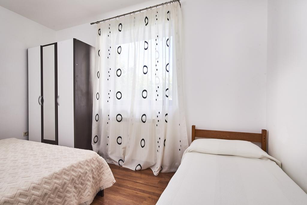 Lovely Roses Appartement Umag Buitenkant foto